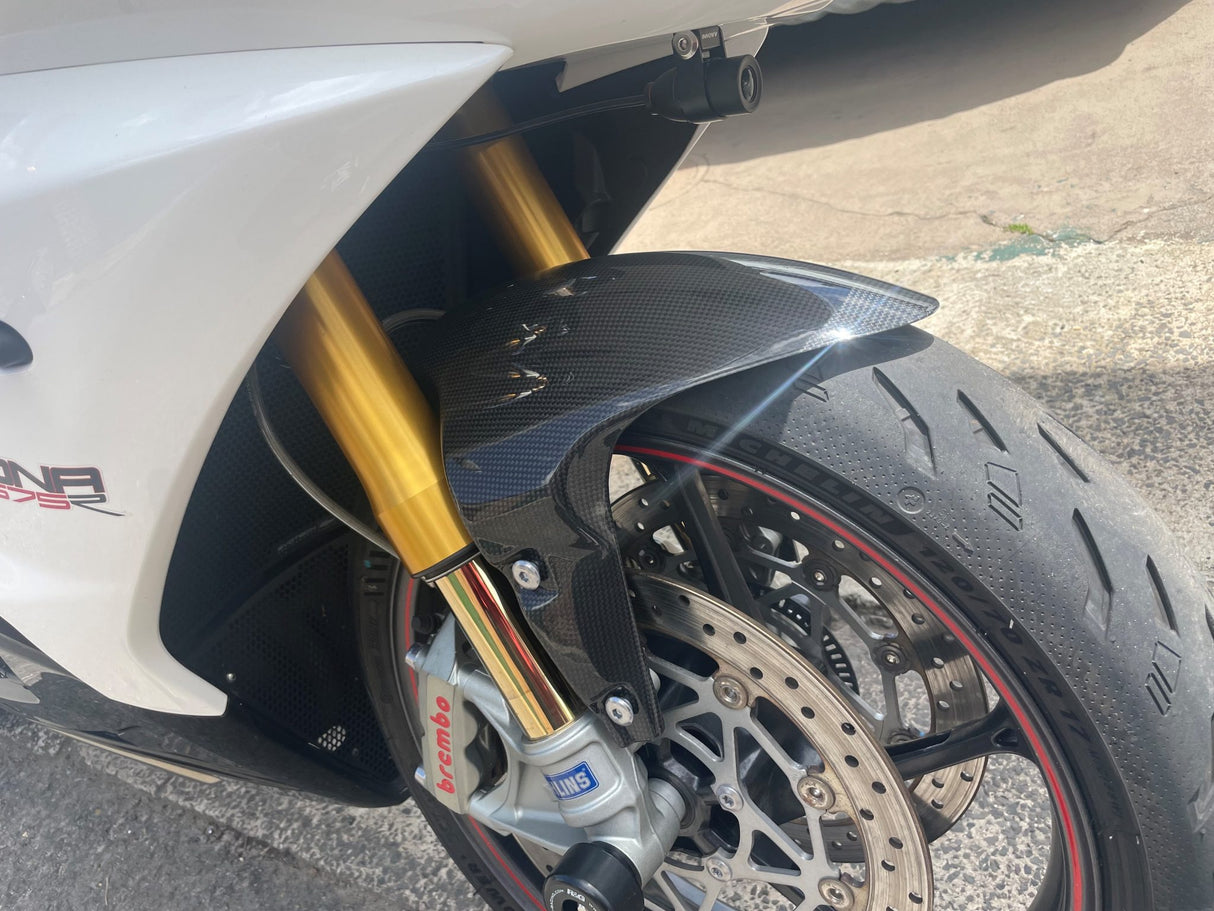 TRIUMPH Daytona 675 2006-2017 Carbon Fiber Front Fender