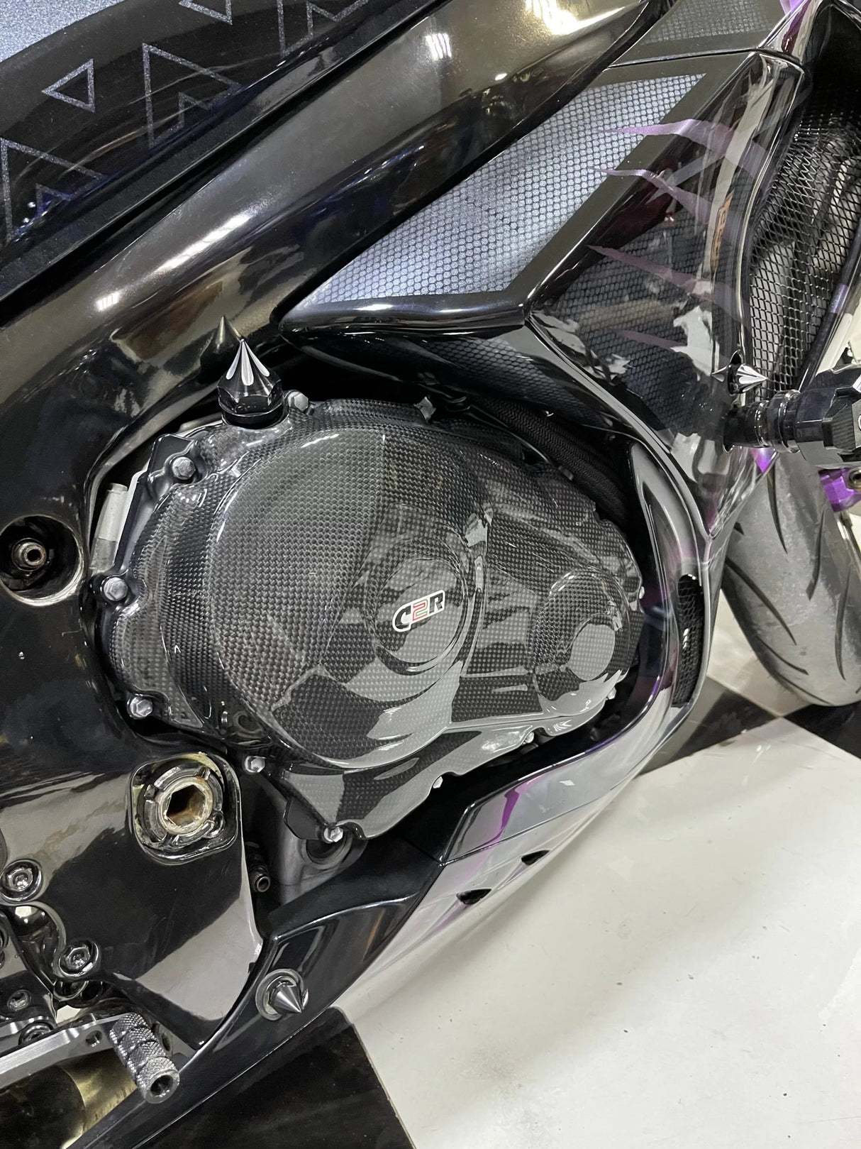 SUZUKI GSX-R 1000 2009-2016 Carbon Fiber Engine Covers (2-pieces)