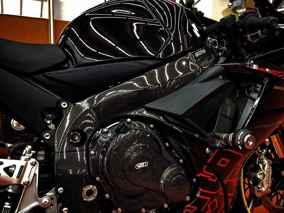 SUZUKI GSX-R 600-750 2011-2024 Carbon Fiber Frame Covers