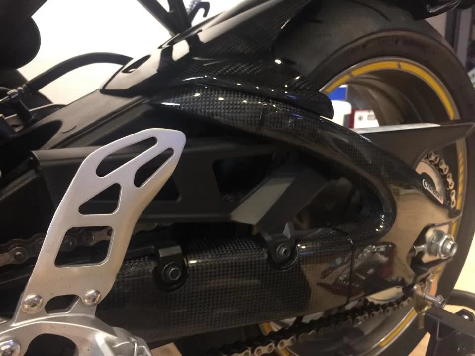 SUZUKI GSX-R 600-750 2011-2024 Carbon Fiber Swingarm Covers