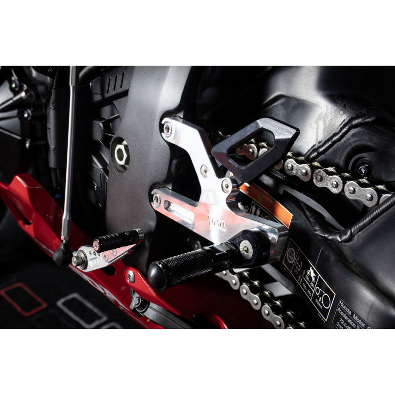 REAR SET KIT PERFORMANCE DRT33 CBR 1000RR 2024+