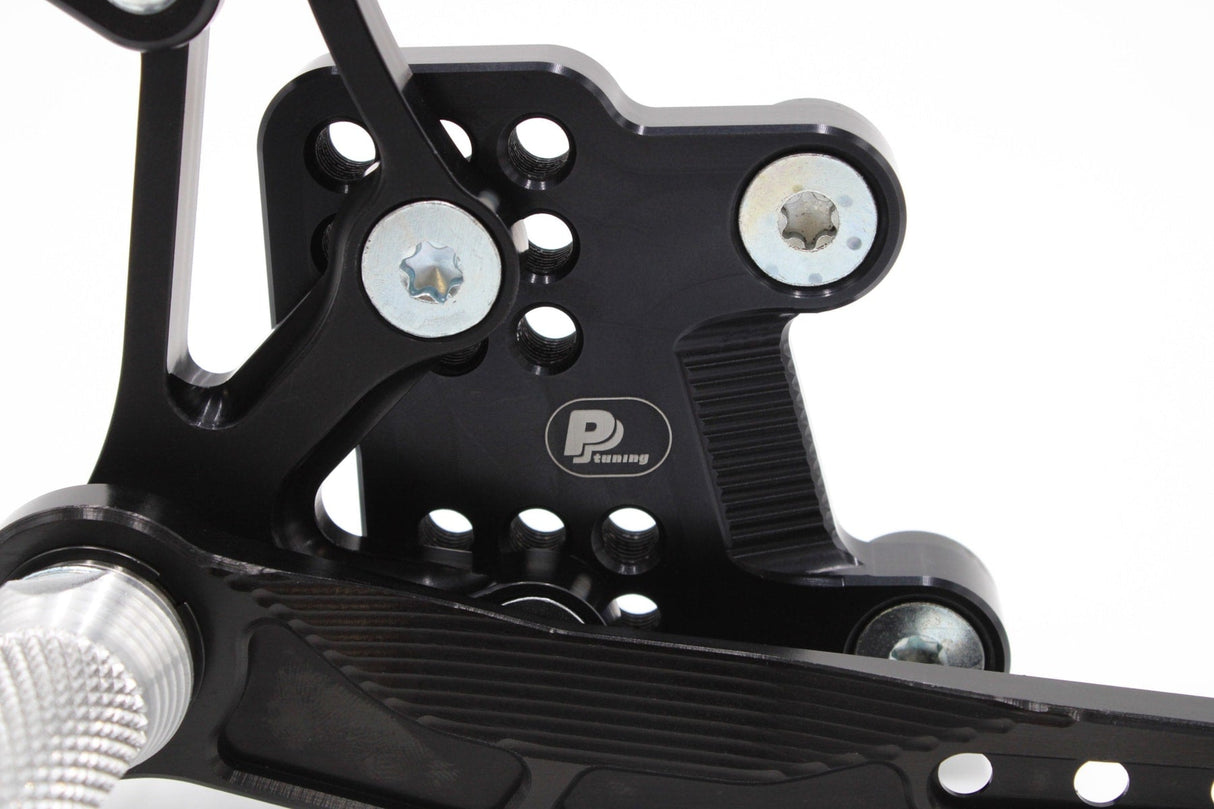 Rear set - SUZUKI GSX-R 600/750/1000 2001-2005