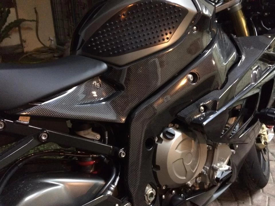 BMW S 1000RR 2009-2014 Carbon Fiber Air Infill Panels