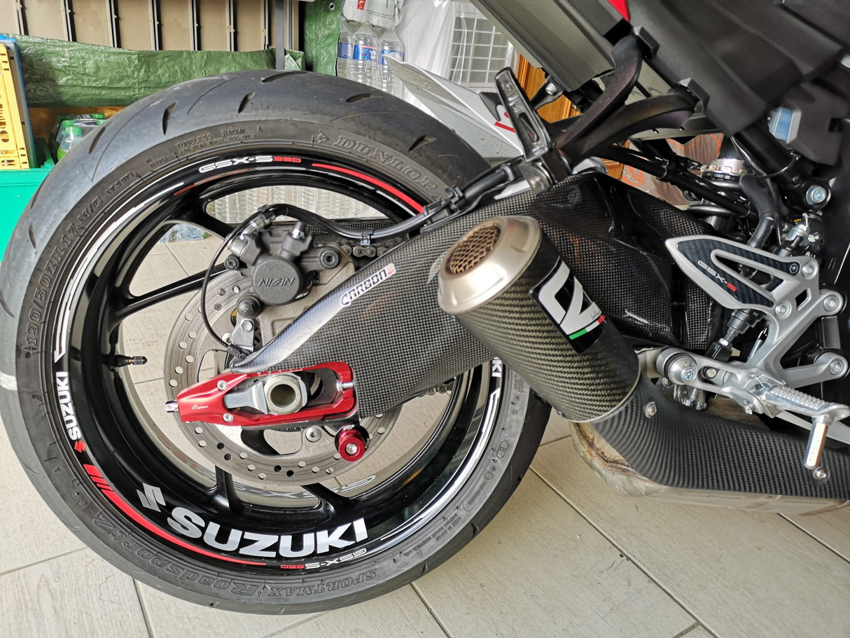 SUZUKI GSX-S 1000 2015-2024 Carbon Fiber Swingarm Covers