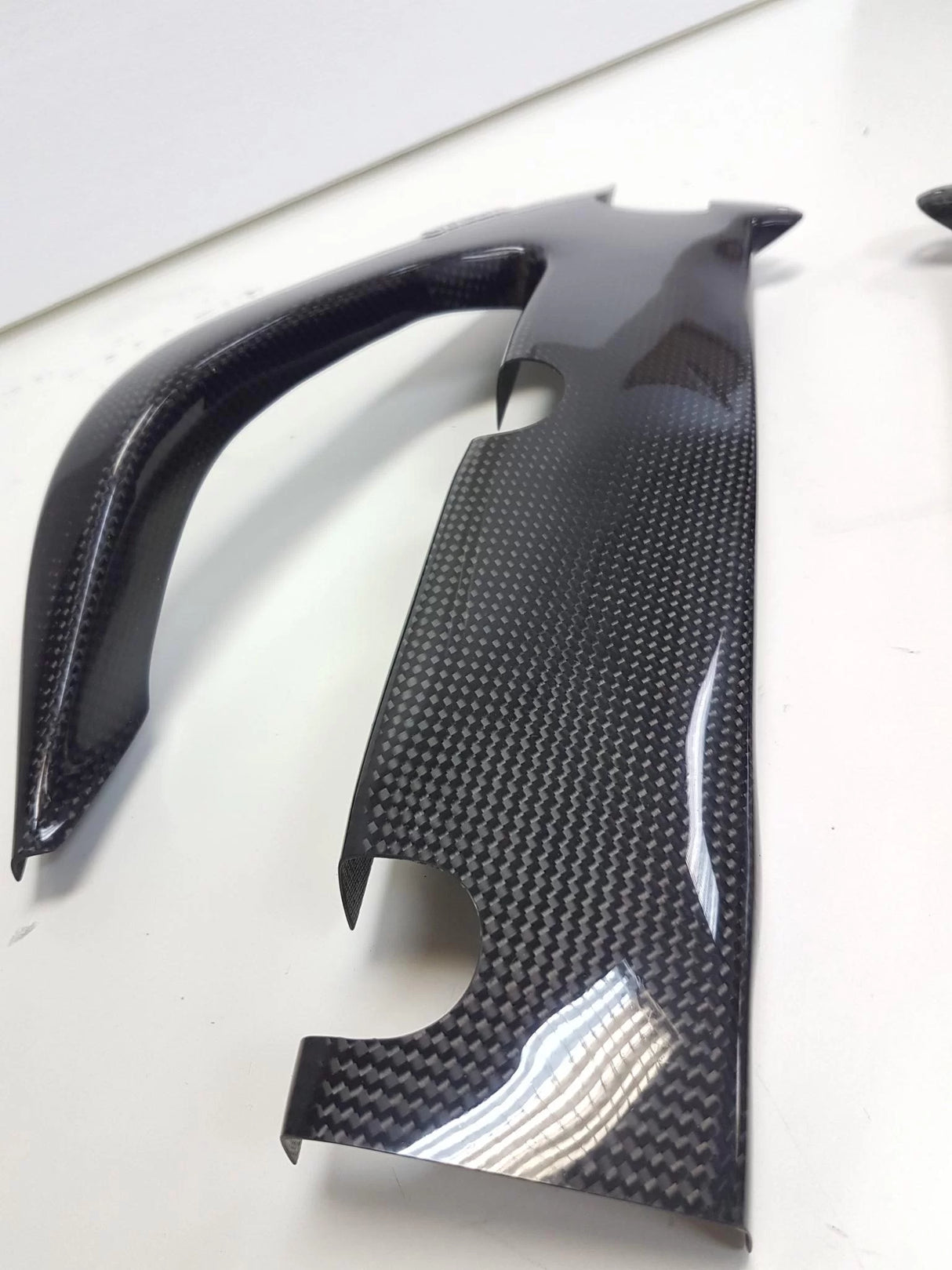 SUZUKI GSXR 1000 2017-2024 Carbon Fiber Swingarm Covers