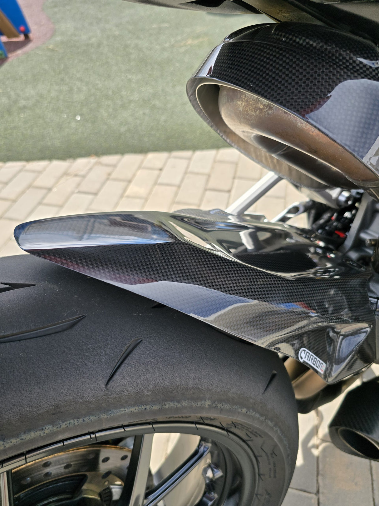 DUCATI Panigale V2 Carbon Fiber Rear Hugger Short