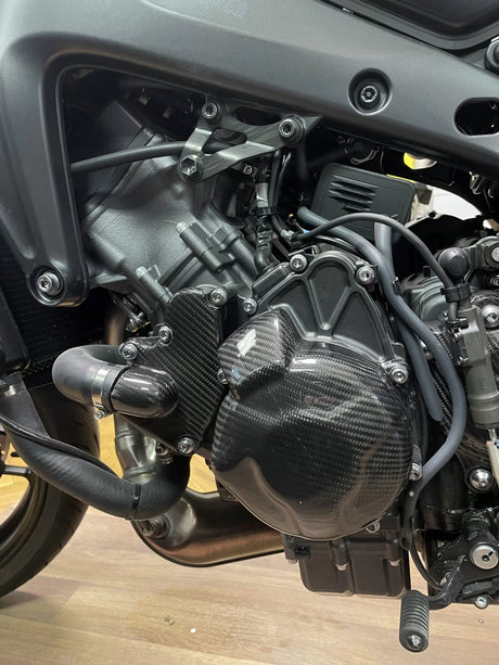 YAMAHA MT09 FZ09 2013-2025 Carbon Fiber Water Pump Cover