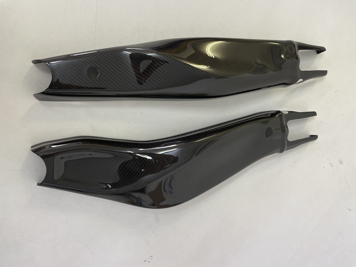 YAMAHA XSR 900 2022-2024 Carbon Fiber Swingarm Covers