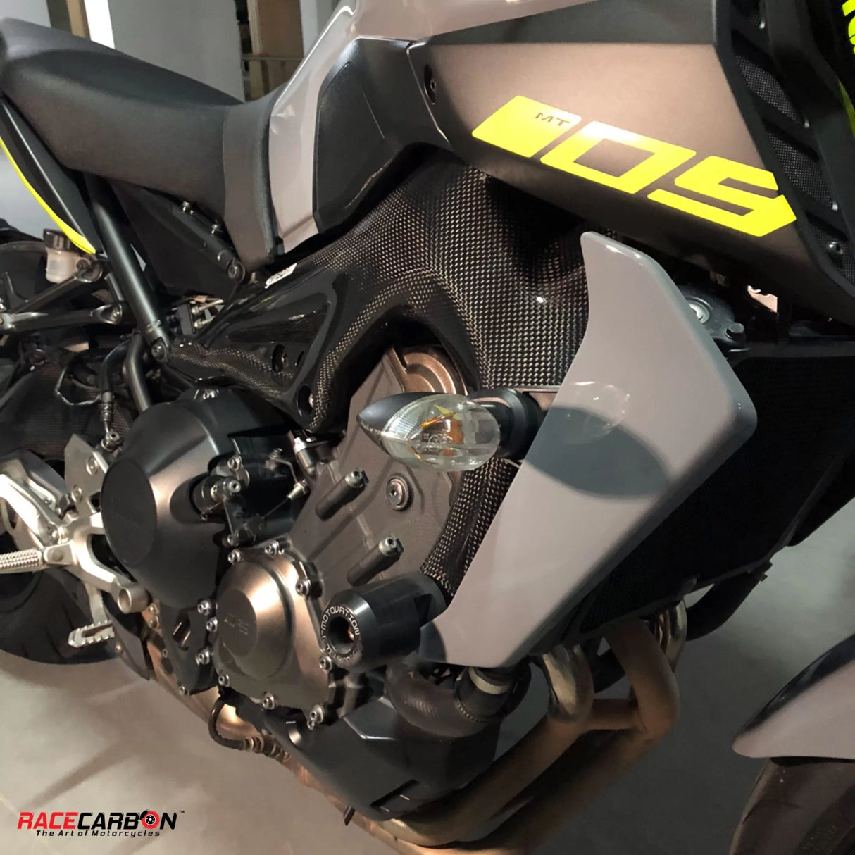 YAMAHA MT09 FZ09 2013-2020 Carbon Fiber Frame Covers