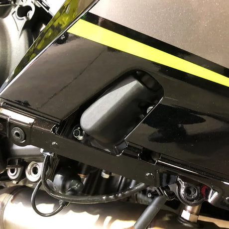 NINJA 400 2018-23 & NINJA 500 2024 SECONDARY ENGINE COVER SET