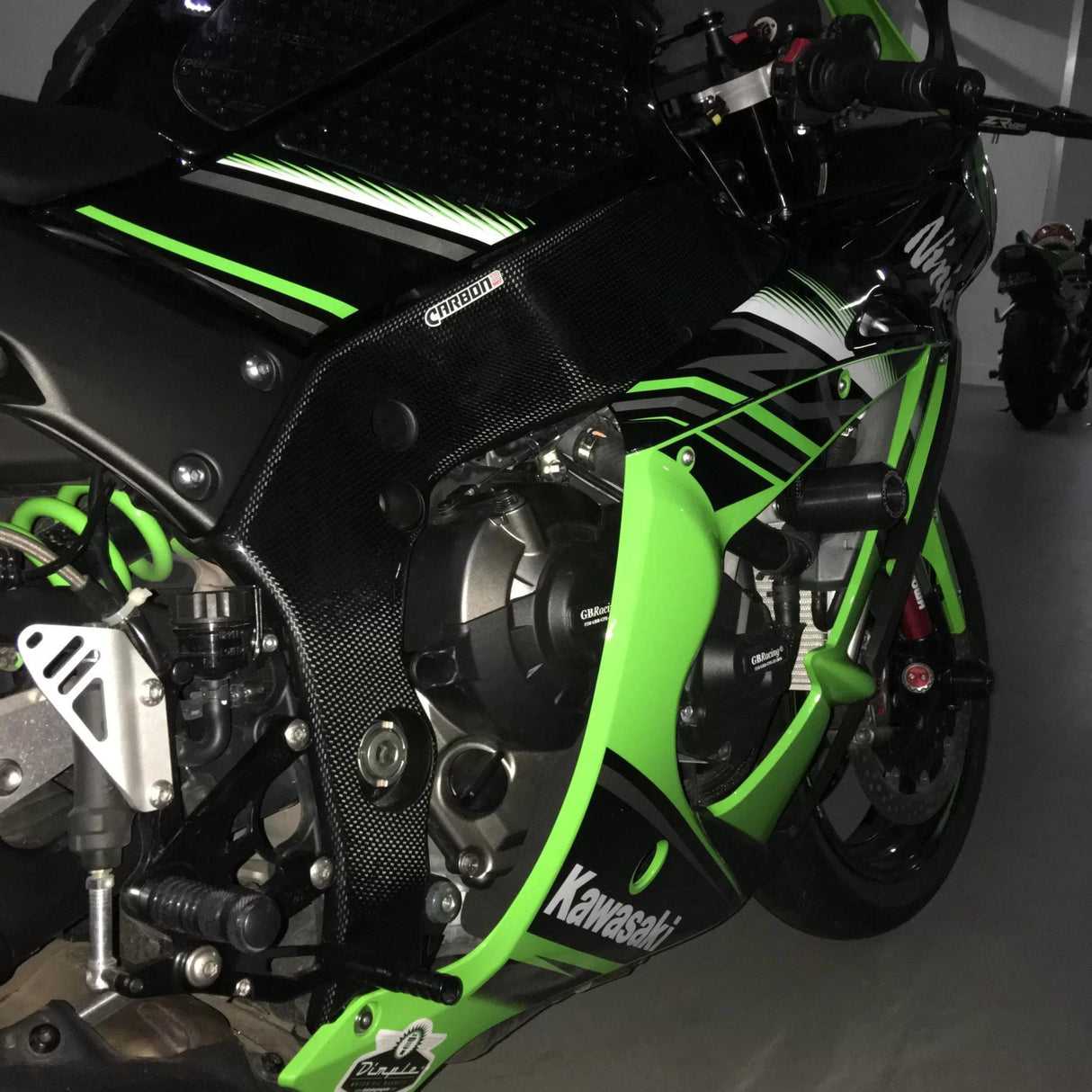 Kawasaki ZX10R 2016-2024 Carbon Fiber Frame Covers