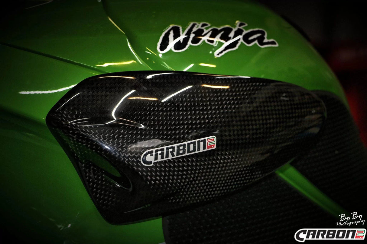 トモーキ KAWASAKI ZX10R 2011-2024 Carbon Fiber Tank Sliders – msliders