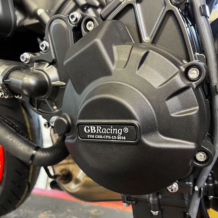 MT-09, FZ-09, TRACER & SCRAMBLER ENGINE COVER SET 2021-2024